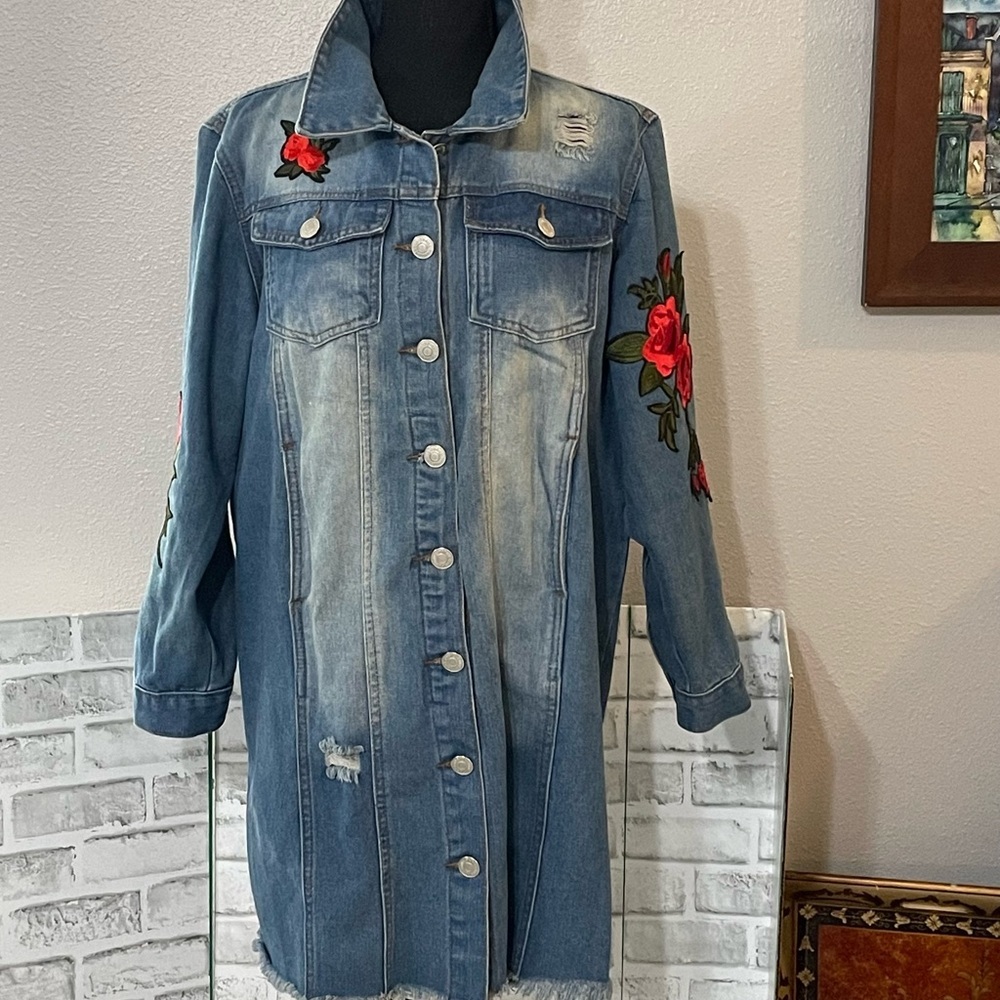 Thrill Jean Jacket with custom Red Floral & snake patches. Size XL. Distressed